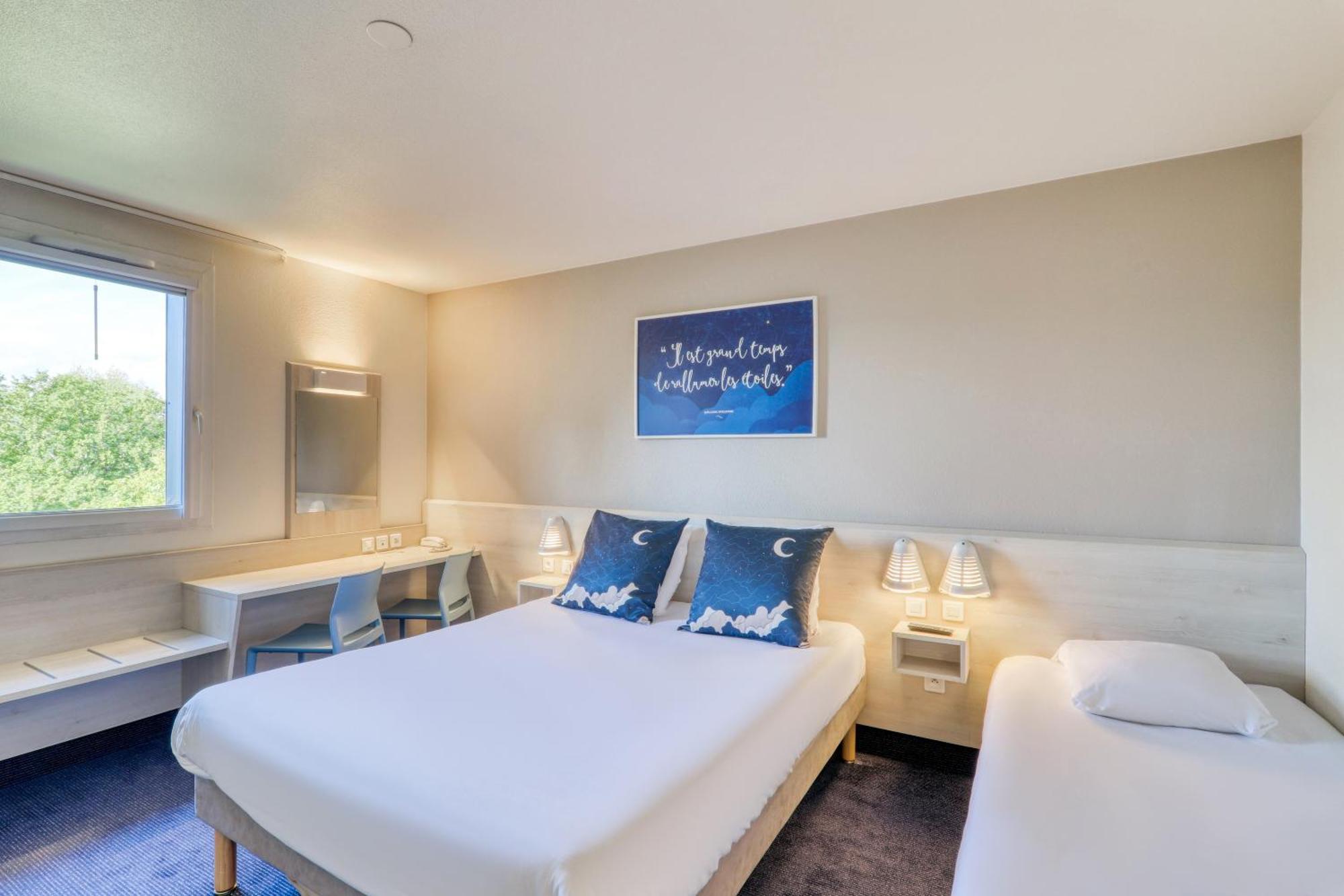 Ace Hotel Riom Luaran gambar